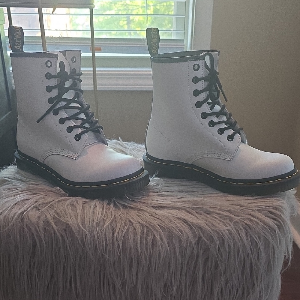 Dr. Martens 11821 Smooth White Ankle Boots with Black Laces